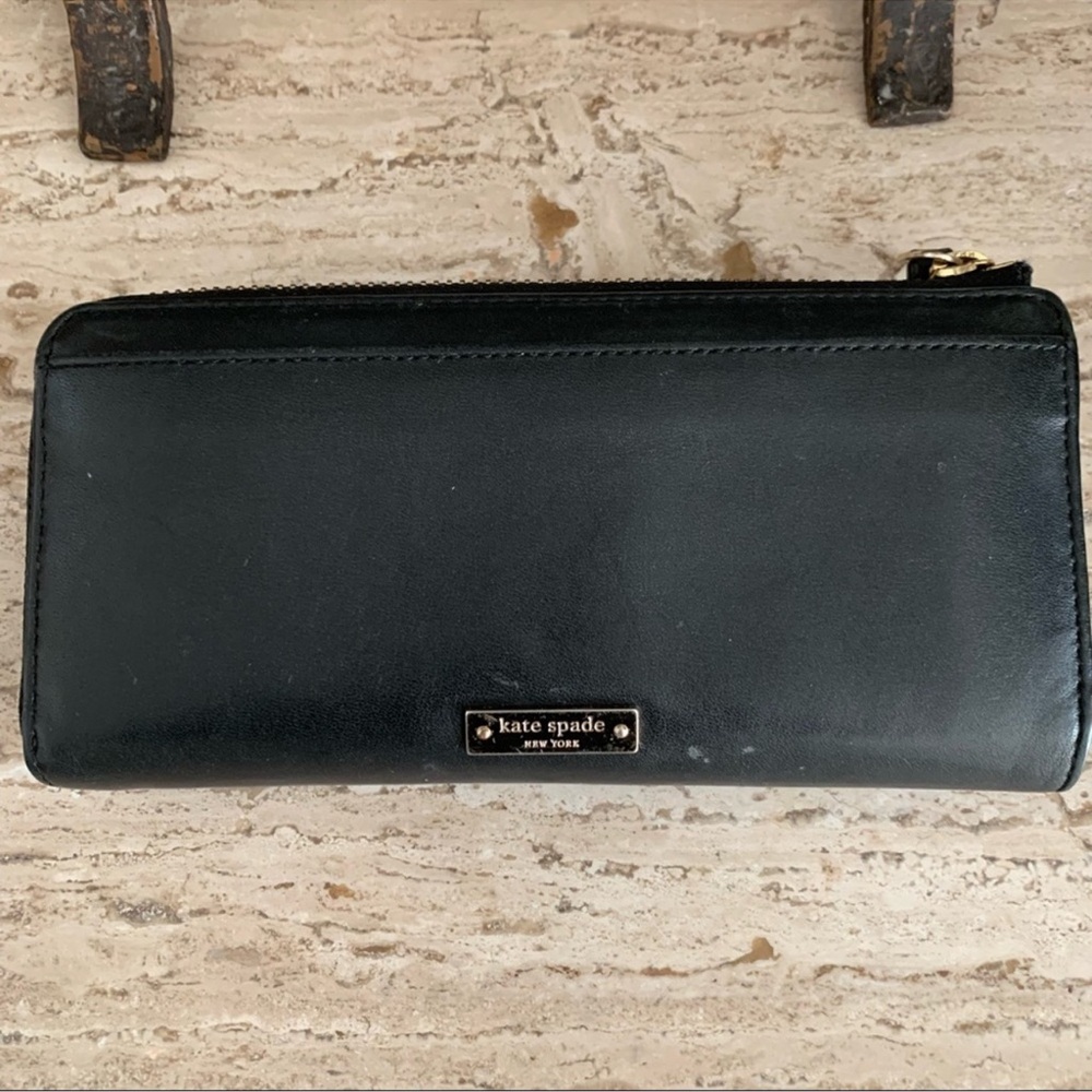 Kate Spade Black Leather Bow Zip Wallet - Picture 2 of 10